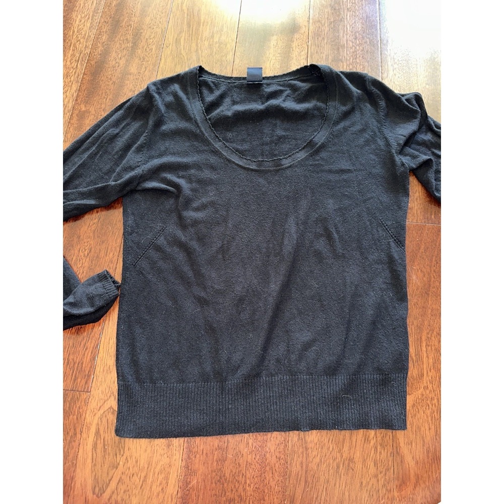 Gap Lightweight Long Sleeve scallop neck Sweater Black Size SMALL sprng 2005 VTG